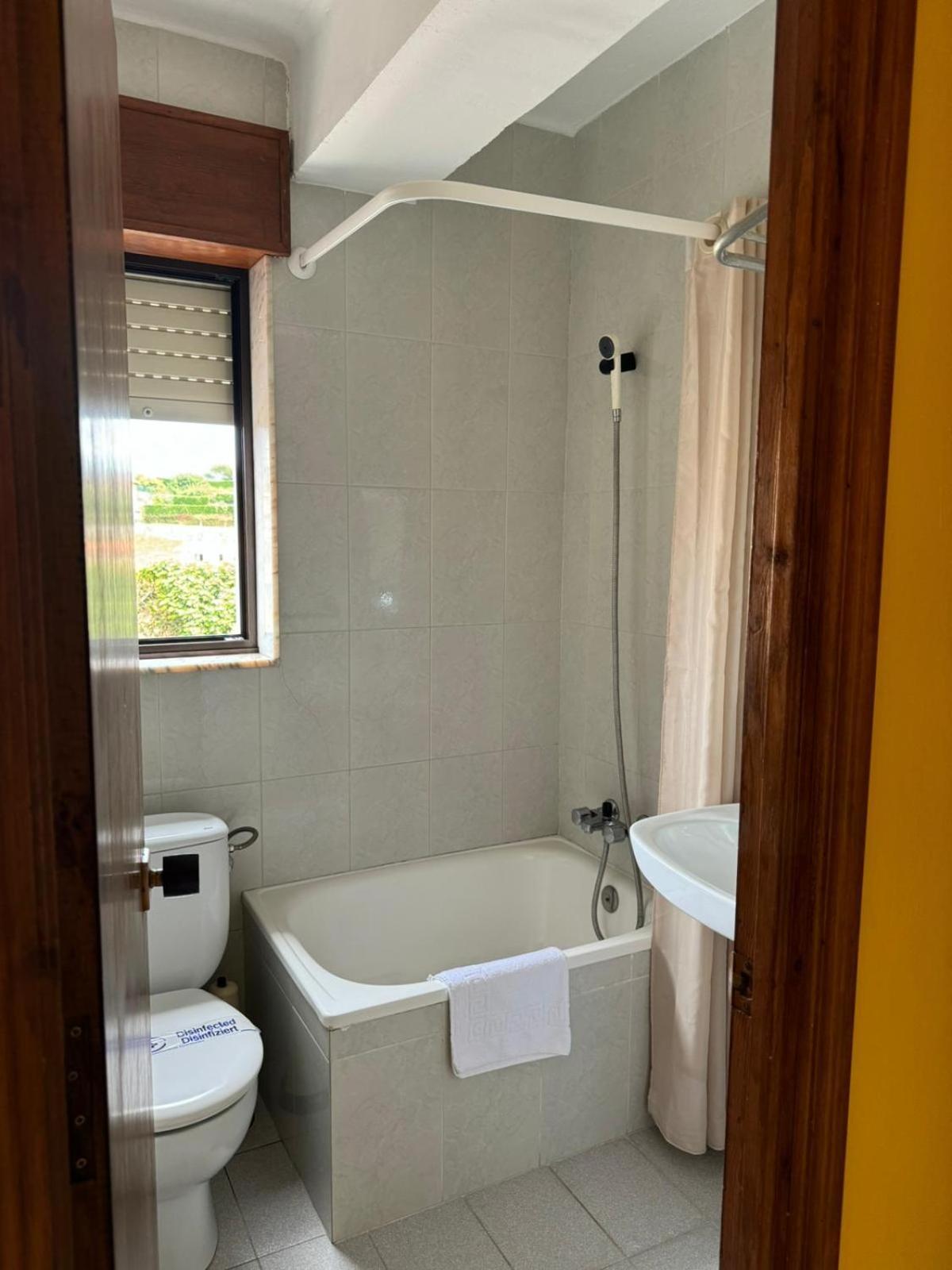 El Castanu De Cue Hotel Екстериор снимка